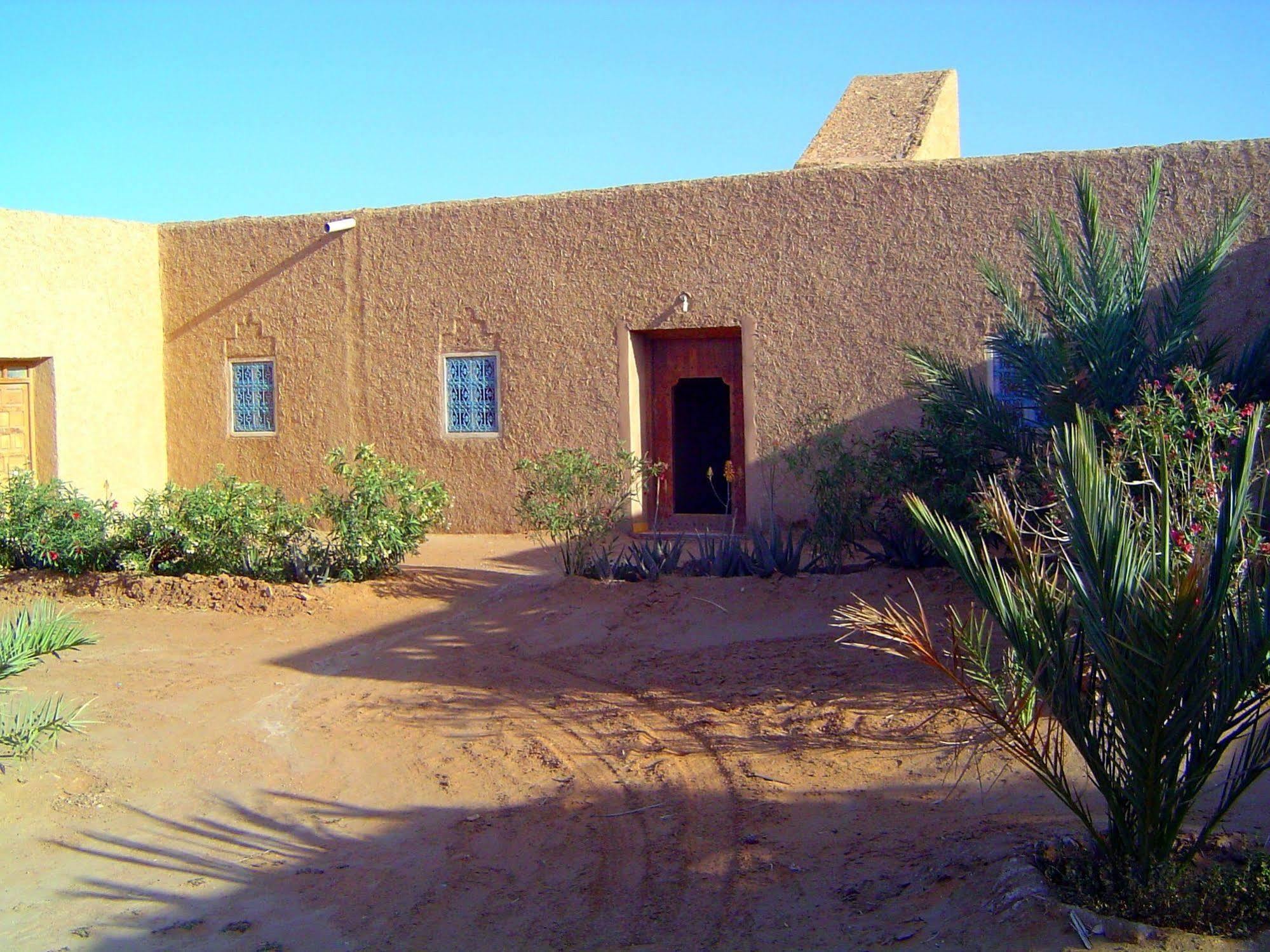 Auberge Africa 메르주가 외부 사진